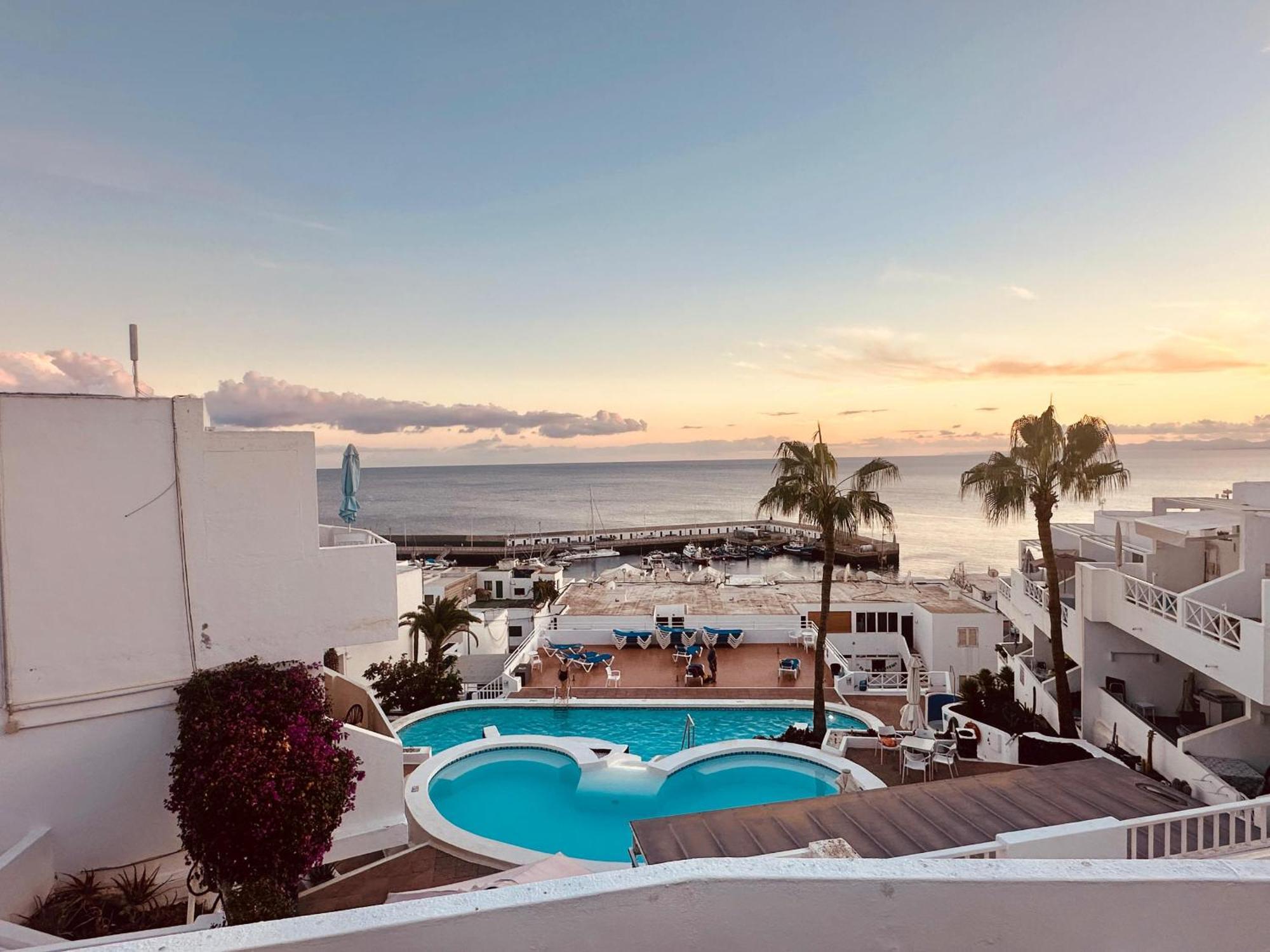 Suite Infinity Ocean - Sea View ปูแอร์โตเดลคาร์เมน ภายนอก รูปภาพ